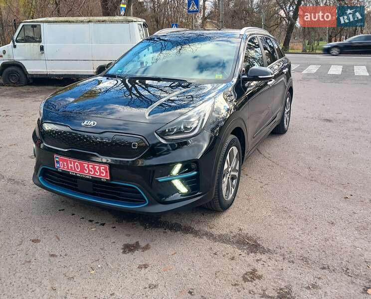 Позашляховик / Кросовер Kia Niro 2020 в Луцьку
