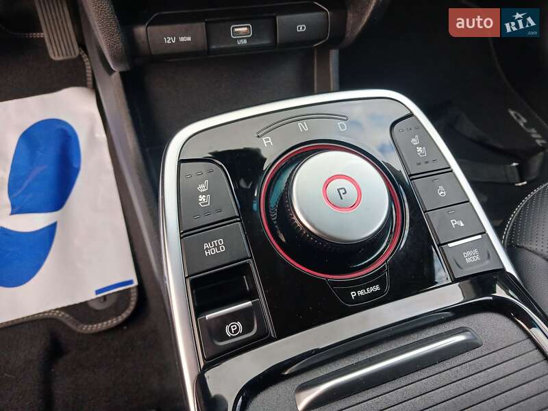 Позашляховик / Кросовер Kia Niro 2020 в Луцьку