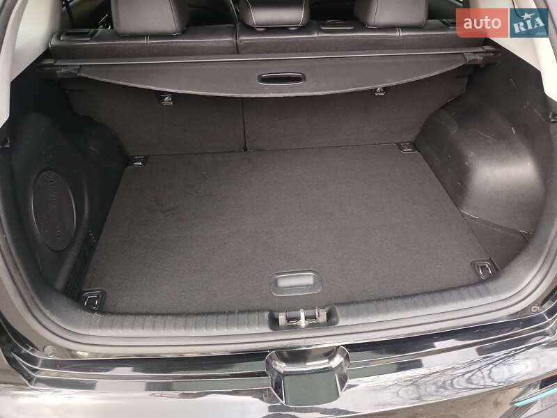 Позашляховик / Кросовер Kia Niro 2020 в Луцьку