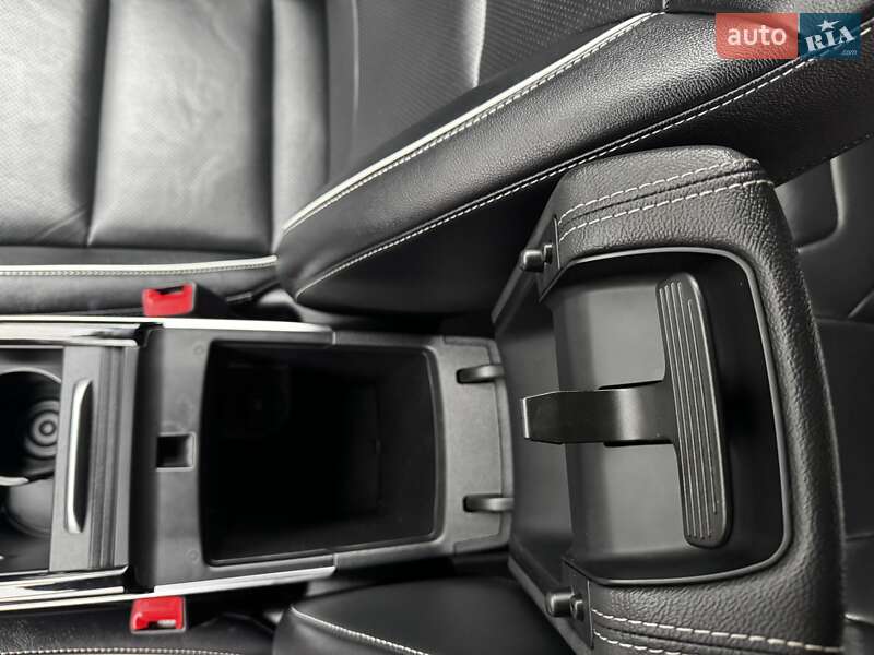 Внедорожник / Кроссовер Kia Niro 2020 в Казатине