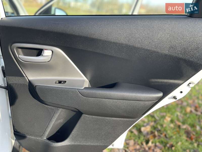 Внедорожник / Кроссовер Kia Niro 2021 в Хмельницком