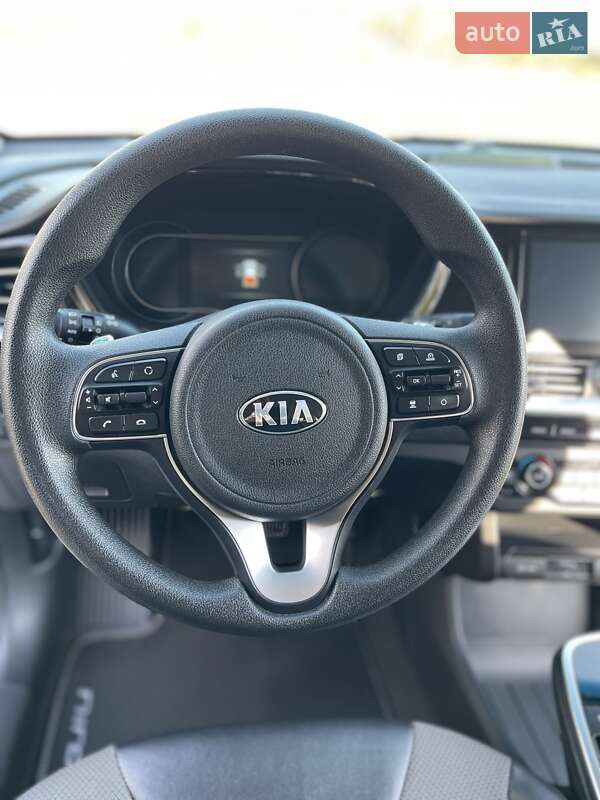 Внедорожник / Кроссовер Kia Niro 2021 в Хмельницком