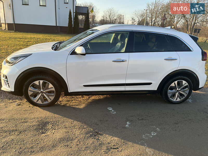 Внедорожник / Кроссовер Kia Niro 2019 в Ровно