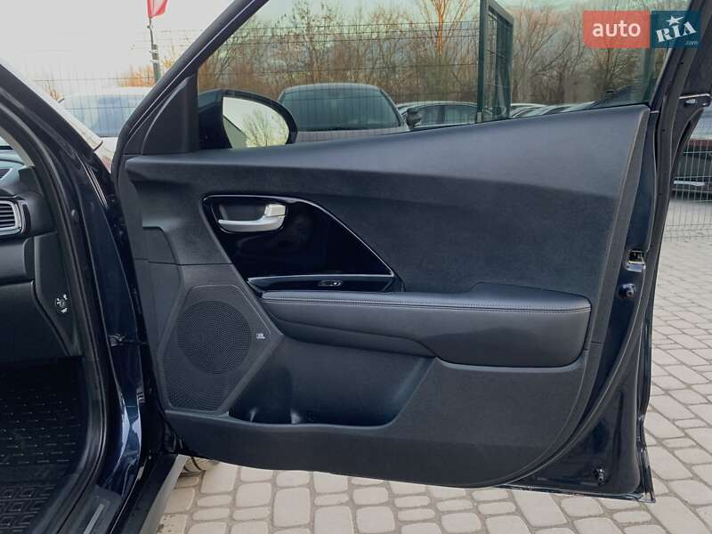 Внедорожник / Кроссовер Kia Niro 2020 в Бердичеве