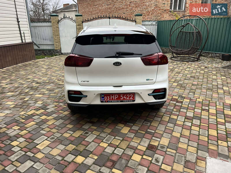 Внедорожник / Кроссовер Kia Niro 2020 в Полтаве