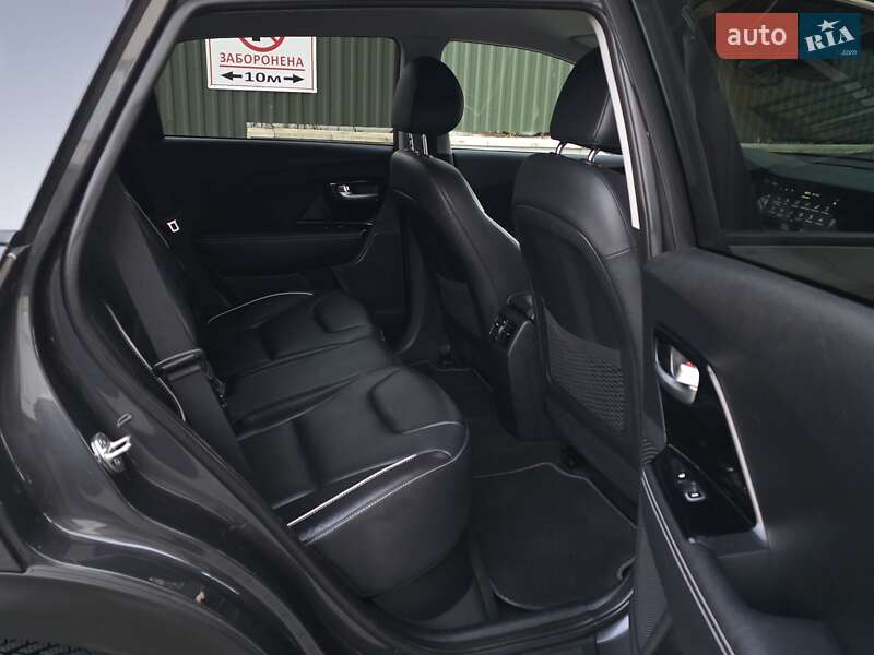 Внедорожник / Кроссовер Kia Niro 2021 в Тернополе