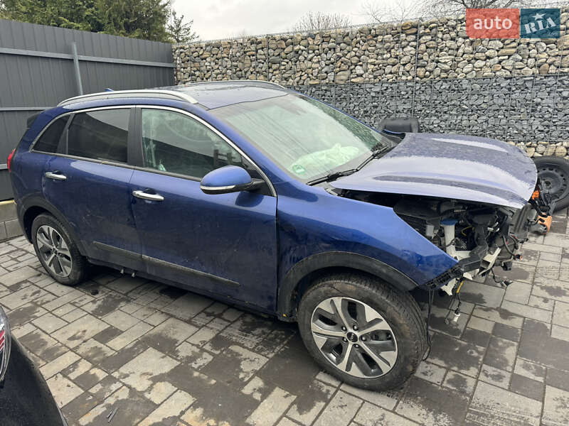 Внедорожник / Кроссовер Kia Niro 2021 в Ровно