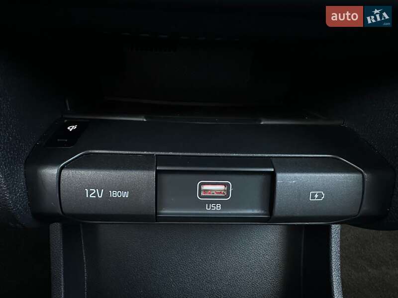 Внедорожник / Кроссовер Kia Niro 2021 в Львове