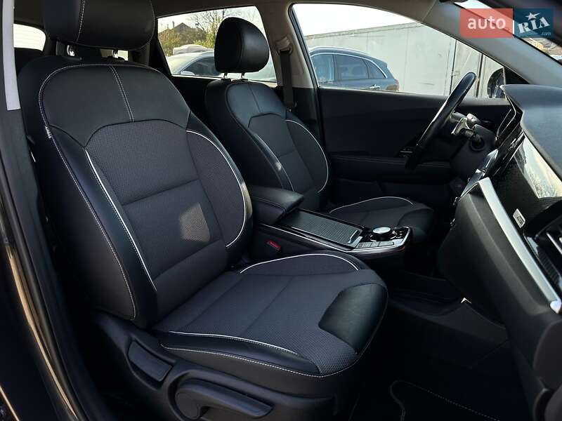 Внедорожник / Кроссовер Kia Niro 2021 в Львове