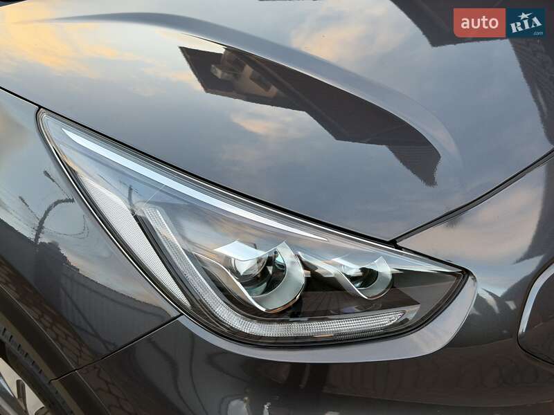 Внедорожник / Кроссовер Kia Niro 2020 в Черновцах