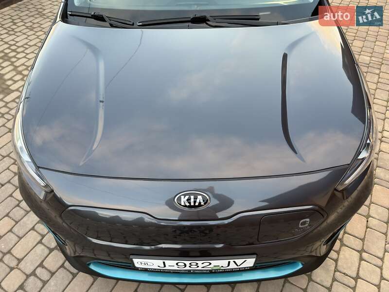 Внедорожник / Кроссовер Kia Niro 2020 в Черновцах