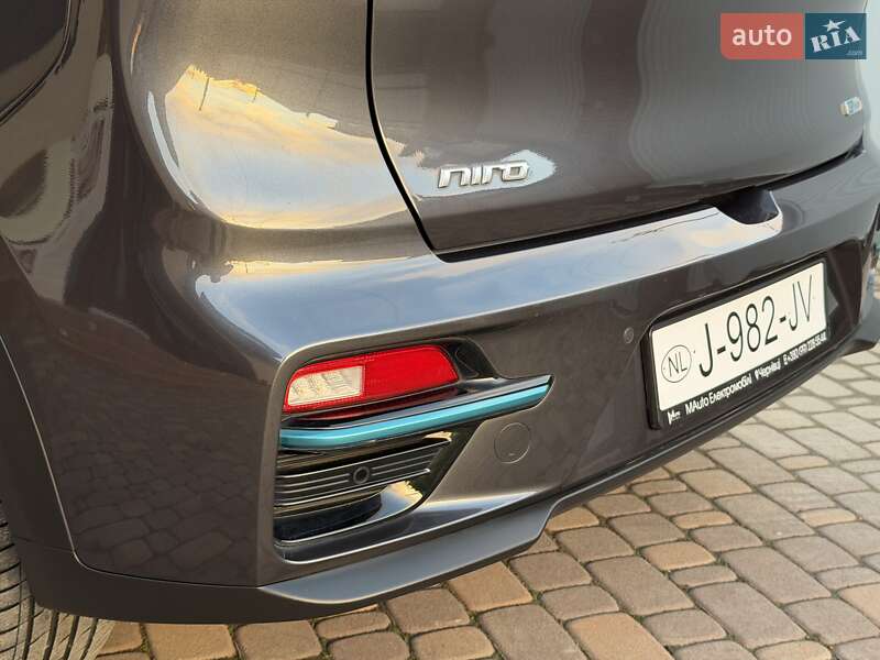 Внедорожник / Кроссовер Kia Niro 2020 в Черновцах