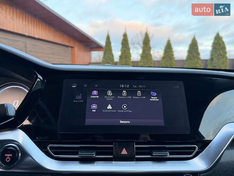 Внедорожник / Кроссовер Kia Niro 2020 в Черновцах