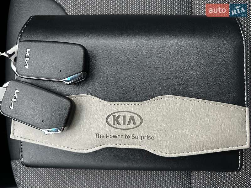 Внедорожник / Кроссовер Kia Niro 2022 в Львове