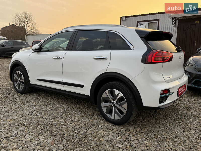 Внедорожник / Кроссовер Kia Niro 2022 в Львове