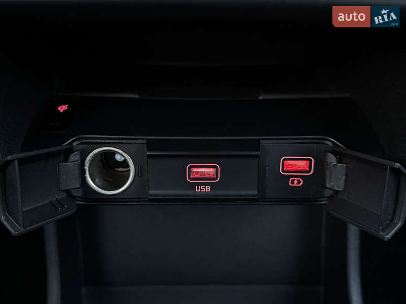 Внедорожник / Кроссовер Kia Niro 2022 в Львове