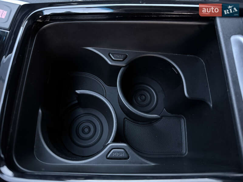 Внедорожник / Кроссовер Kia Niro 2022 в Львове