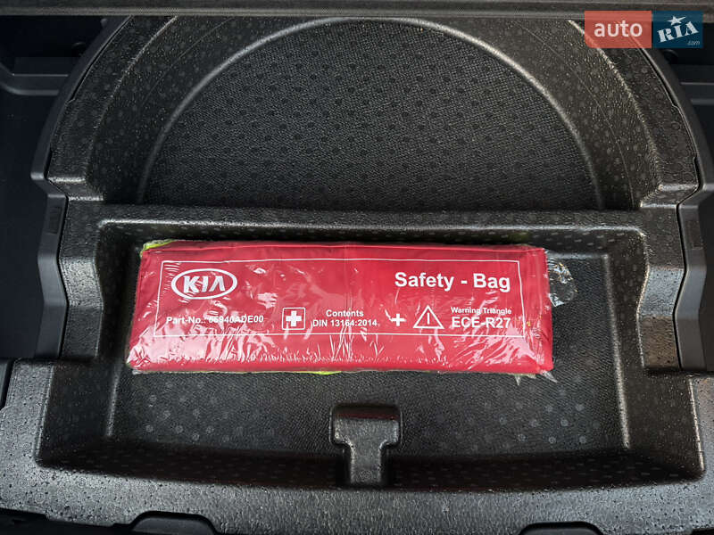 Внедорожник / Кроссовер Kia Niro 2022 в Львове