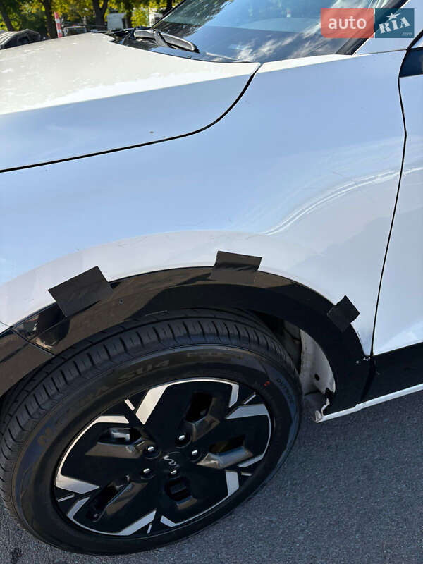 Внедорожник / Кроссовер Kia Niro 2023 в Ровно