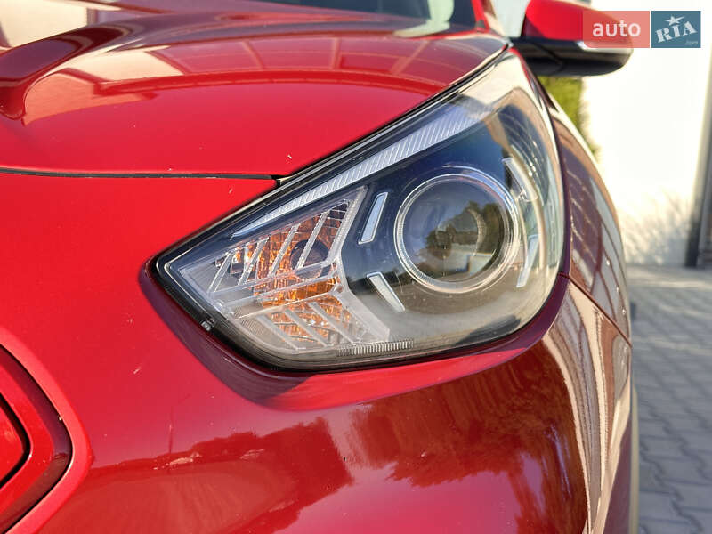 Внедорожник / Кроссовер Kia Niro 2020 в Тернополе