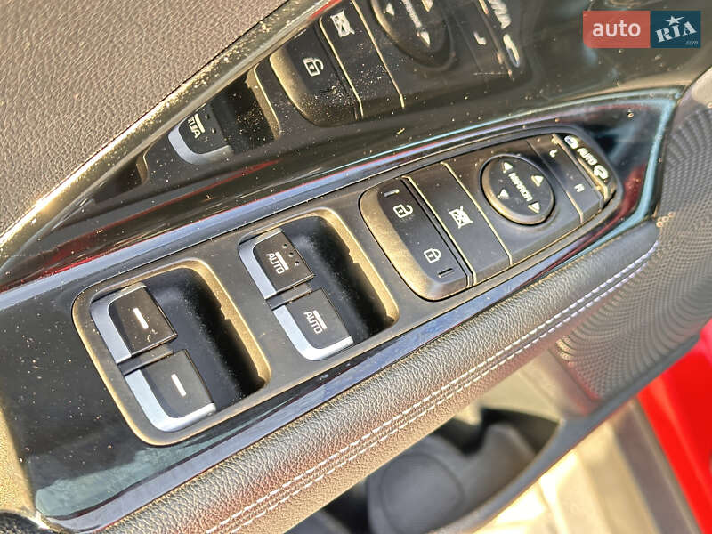 Внедорожник / Кроссовер Kia Niro 2020 в Тернополе