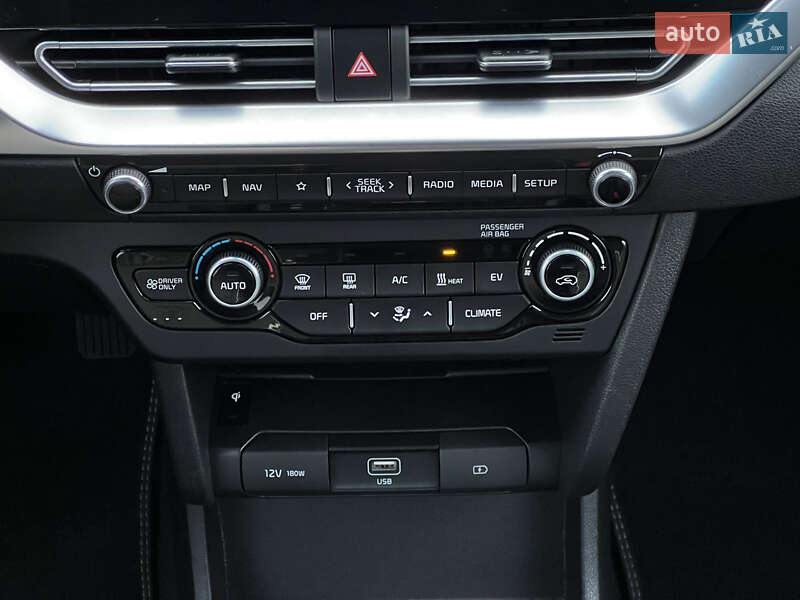 Внедорожник / Кроссовер Kia Niro 2022 в Луцке