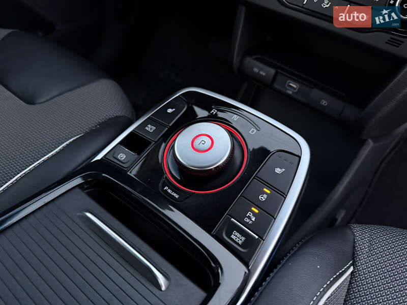 Внедорожник / Кроссовер Kia Niro 2020 в Виннице