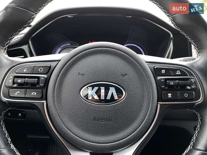 Позашляховик / Кросовер Kia Niro 2020 в Львові