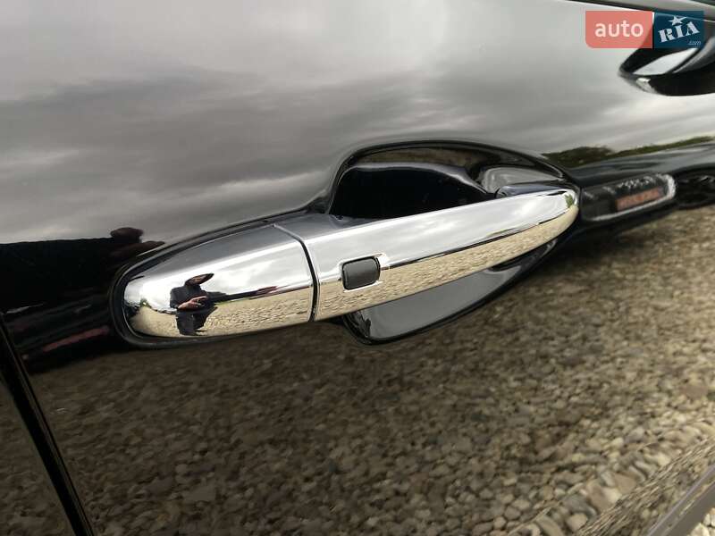 Внедорожник / Кроссовер Kia Niro 2020 в Львове