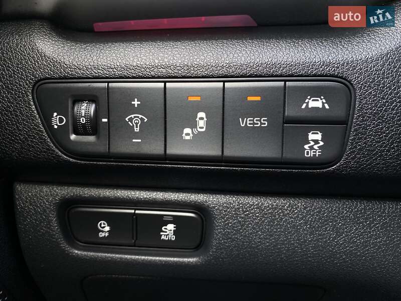 Внедорожник / Кроссовер Kia Niro 2020 в Львове