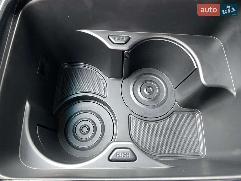 Внедорожник / Кроссовер Kia Niro 2020 в Львове фото 71 Внедорожник / Кроссовер Kia Niro 2020 в Львове