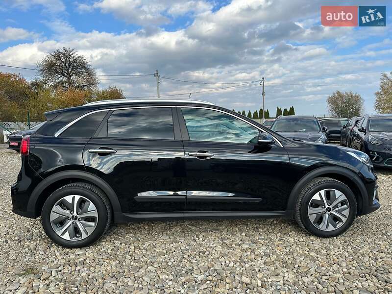 Внедорожник / Кроссовер Kia Niro 2022 в Львове