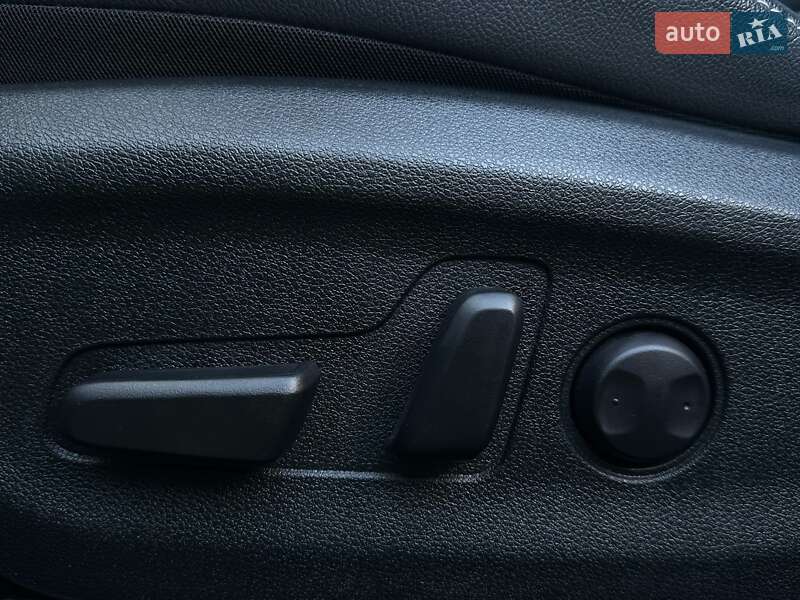 Внедорожник / Кроссовер Kia Niro 2022 в Львове