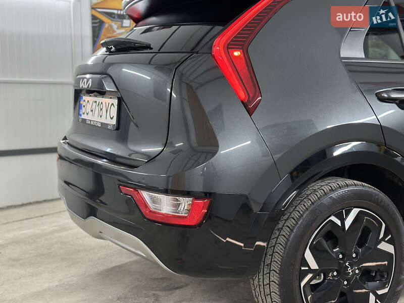 Внедорожник / Кроссовер Kia Niro 2022 в Дрогобыче