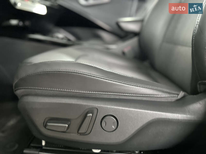 Внедорожник / Кроссовер Kia Niro 2022 в Дрогобыче