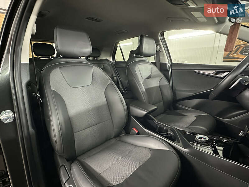 Внедорожник / Кроссовер Kia Niro 2022 в Дрогобыче