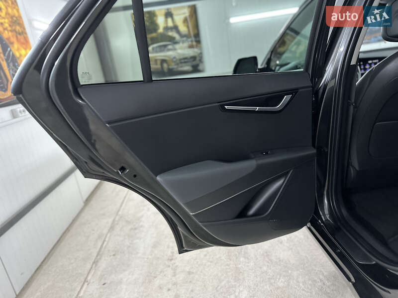 Внедорожник / Кроссовер Kia Niro 2022 в Дрогобыче