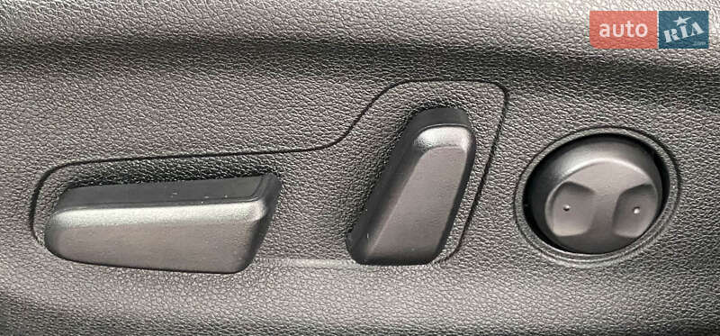 Внедорожник / Кроссовер Kia Niro 2020 в Львове