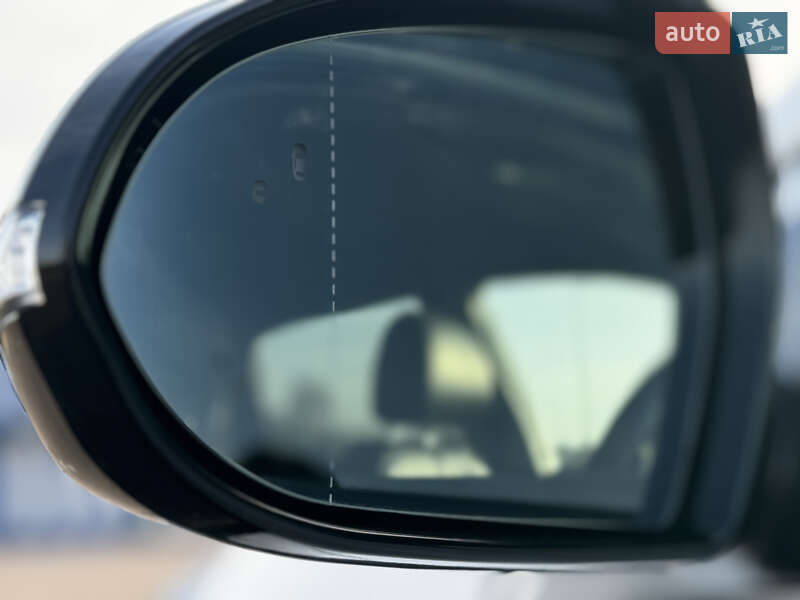 Внедорожник / Кроссовер Kia Niro 2019 в Ровно