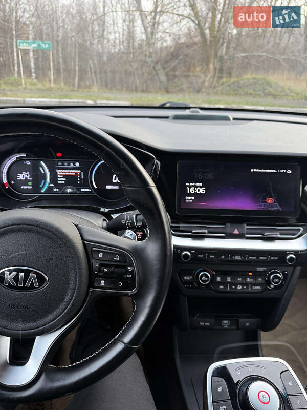 Внедорожник / Кроссовер Kia Niro 2020 в Полтаве