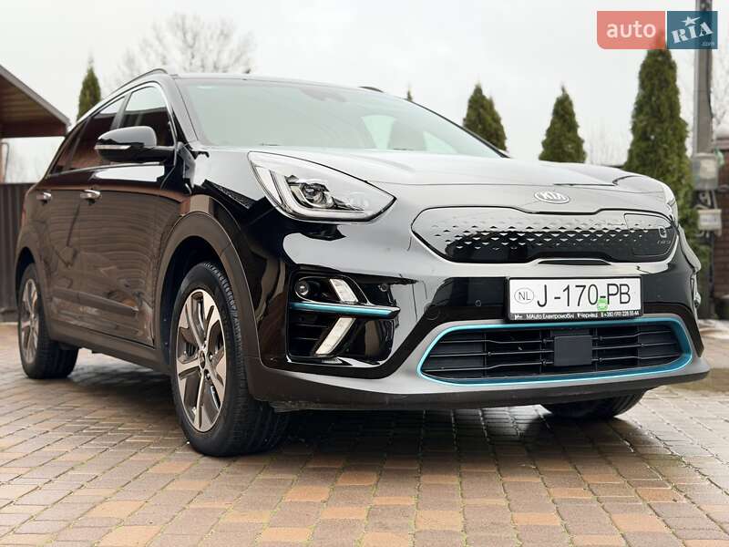 Внедорожник / Кроссовер Kia Niro 2020 в Черновцах