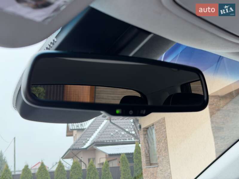 Внедорожник / Кроссовер Kia Niro 2020 в Черновцах