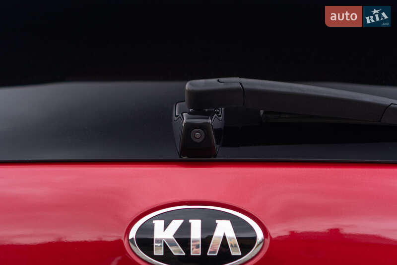 Внедорожник / Кроссовер Kia Niro 2021 в Самборе