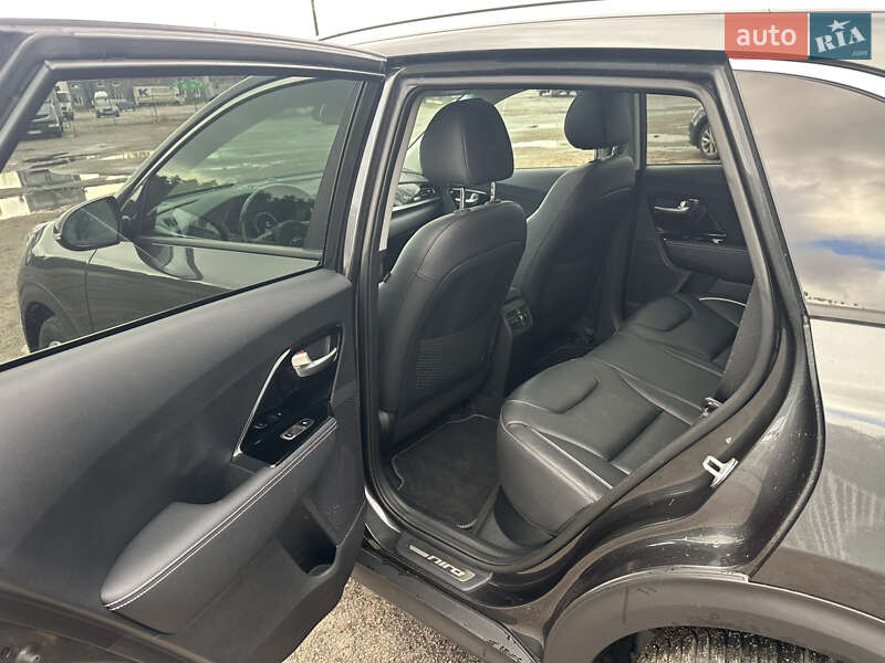 Внедорожник / Кроссовер Kia Niro 2021 в Киеве