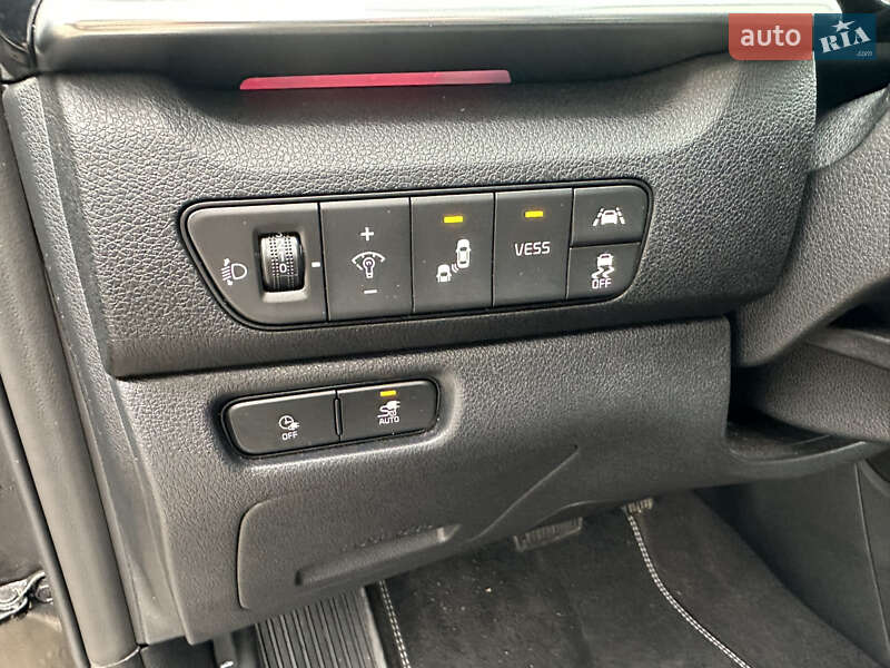 Внедорожник / Кроссовер Kia Niro 2021 в Киеве