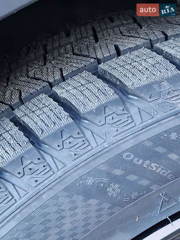 Внедорожник / Кроссовер Kia Niro 2019 в Косове фото 14 Внедорожник / Кроссовер Kia Niro 2019 в Косове