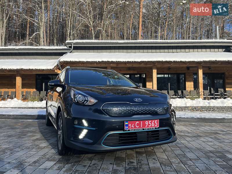 Внедорожник / Кроссовер Kia Niro 2020 в Львове