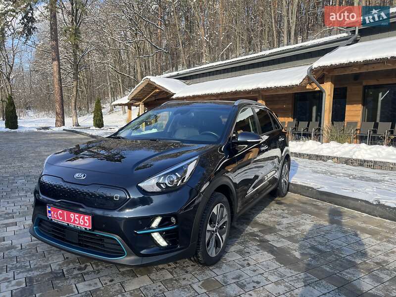 Внедорожник / Кроссовер Kia Niro 2020 в Львове