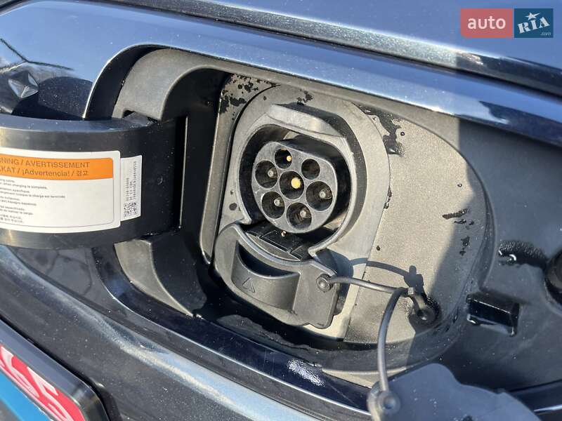 Внедорожник / Кроссовер Kia Niro 2020 в Львове