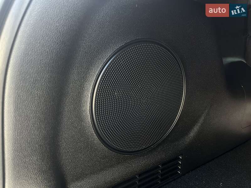 Внедорожник / Кроссовер Kia Niro 2020 в Львове